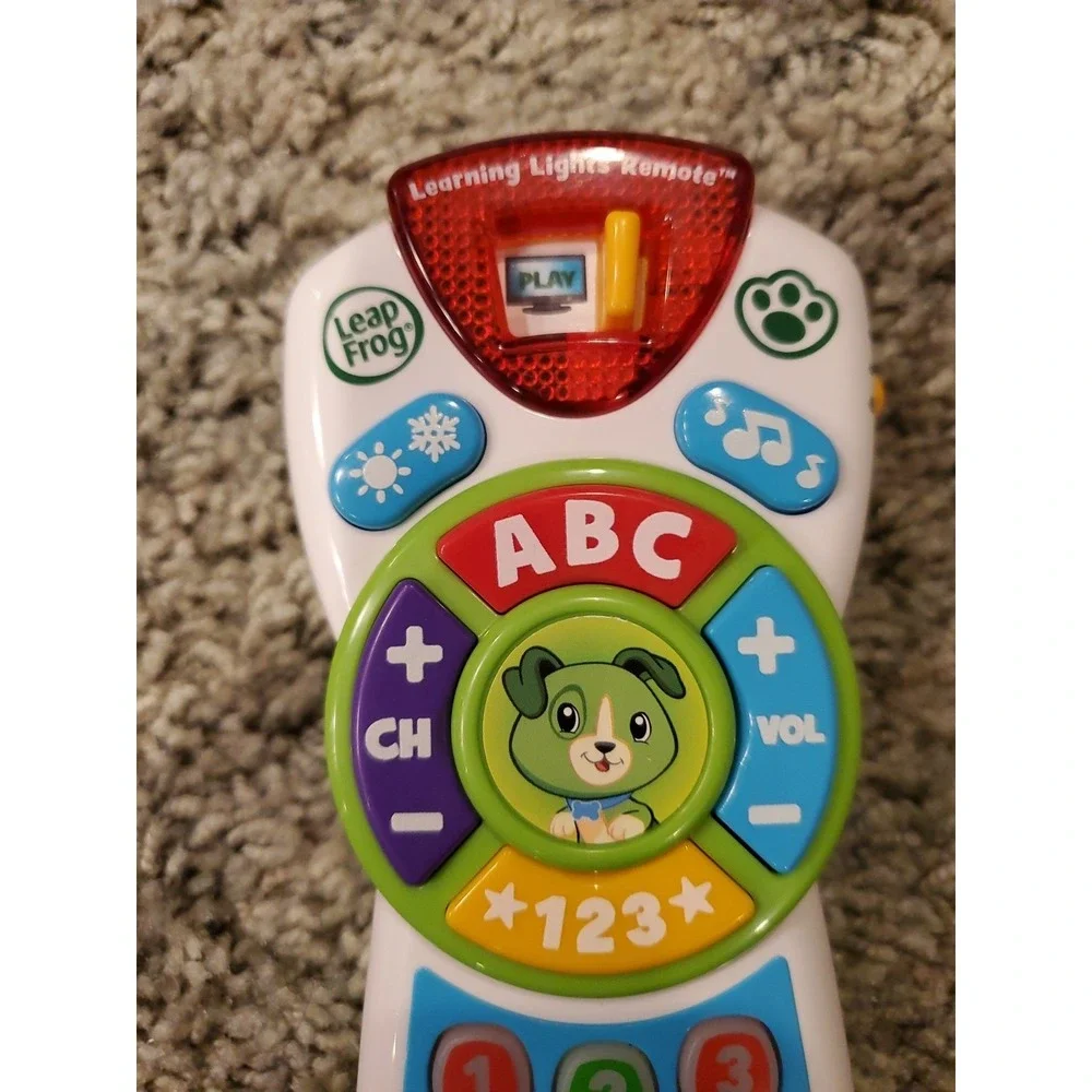 Leap Frog Scout's Learning Lights Remote‎ Deluxe, Green, English & Spanish
